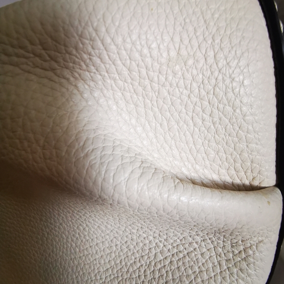 Coach Lane Satchel - Picture 12 of 13